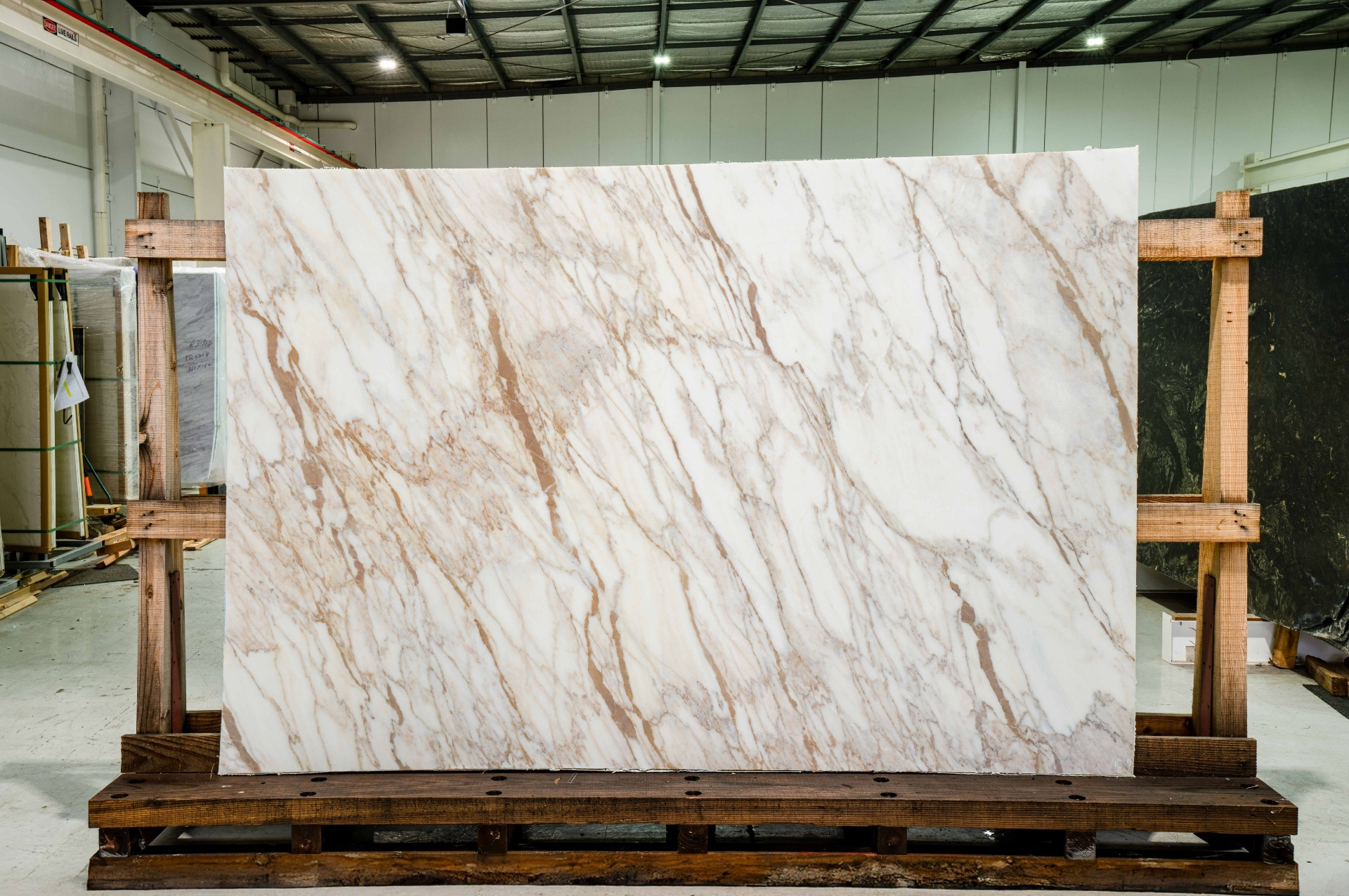 New Calacatta Gold